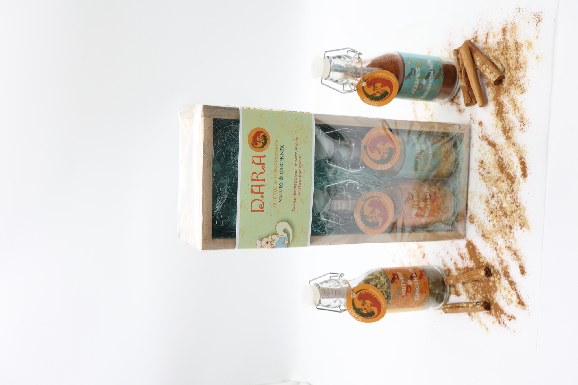 DARA spice blend gift box and bottles